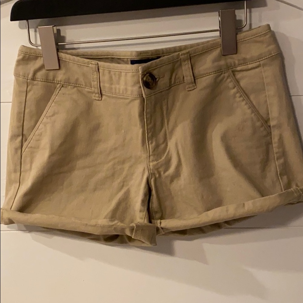 American Eagle khaki shorts